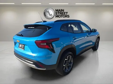 More photos of 2025 Chevrolet Trax LT Sport Utility 4D at Main Street Motors, IN