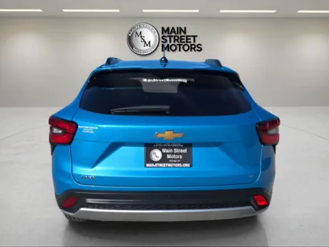 More photos of 2025 Chevrolet Trax LT Sport Utility 4D at Main Street Motors, IN
