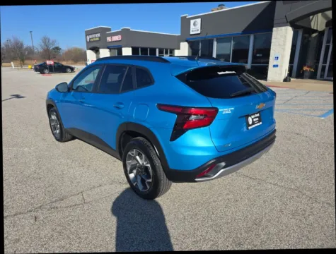 Photos of 2025 Chevrolet Trax LT Sport Utility 4D for sale in Portage, IN at Main Street Motors