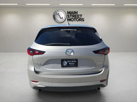 More photos of 2025 MAZDA CX-5 2.5 S Select Sport Utility 4D at Main Street Motors, IN