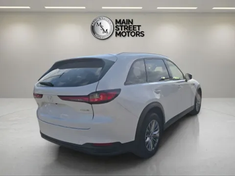More photos of 2024 MAZDA CX-90 3.3 Turbo Preferred Plus Sport Utility 4D at Main Street Motors, IN