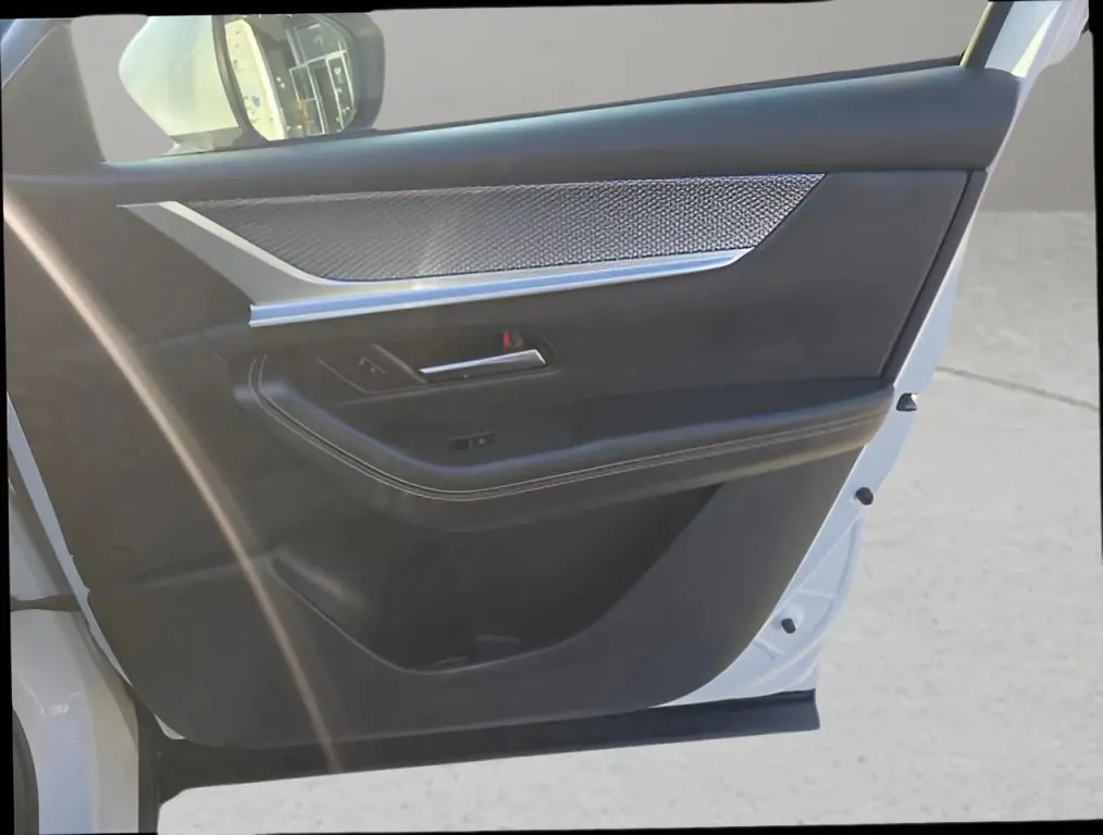 Mazda CX-90 photo 22