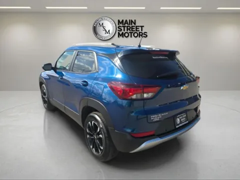Photos of 2021 Chevrolet Trailblazer LT Sport Utility 4D for sale in Portage, IN at Main Street Motors
