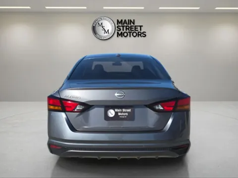 More photos of 2025 Nissan Altima 2.5 S Sedan 4D at Main Street Motors, IN