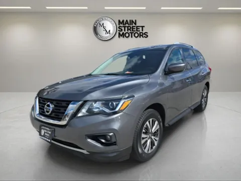 Gray 2019 Nissan Pathfinder SV Sport Utility 4D for sale in Portage, IN