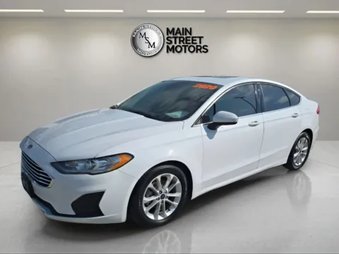 White 2020 Ford Fusion SE Sedan 4D for sale in Portage, IN