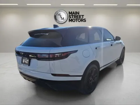 More photos of 2018 Land Rover Range Rover Velar R-Dynamic HSE Sport Utility 4D at Main Street Motors, IN