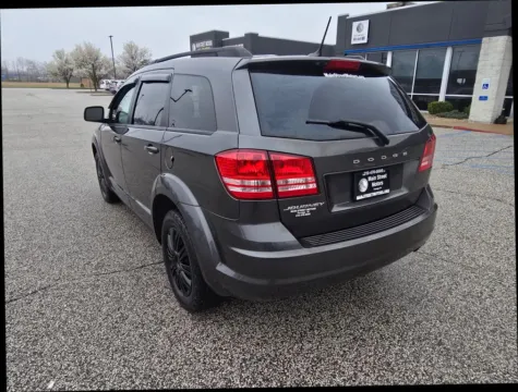 Photos of 2018 Dodge Journey SE Sport Utility 4D for sale in Portage, IN at Main Street Motors