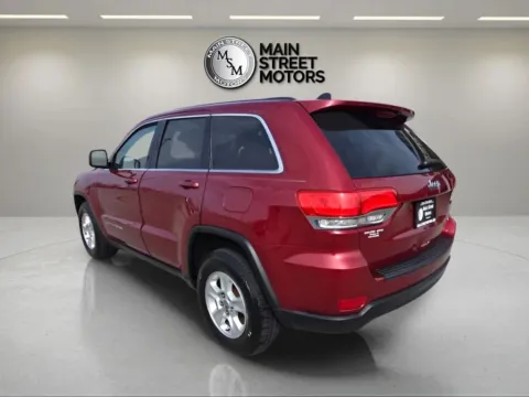 Another view of 2015 Jeep Grand Cherokee Laredo E Sport Utility 4D for sale in Portage, IN at Main Street Motors