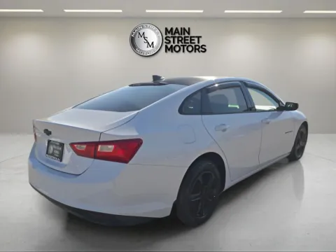 More photos of 2019 Chevrolet Malibu LS Sedan 4D at Main Street Motors, IN