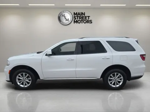 Photos of 2022 Dodge Durango SXT Sport Utility 4D for sale in Portage, IN at Main Street Motors