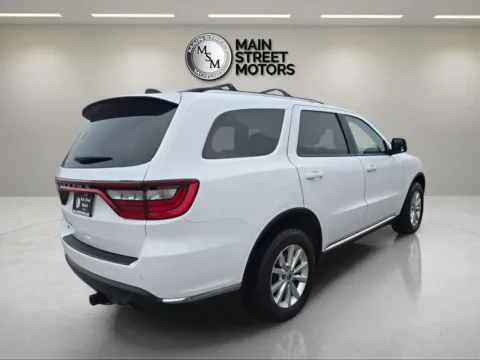 More photos of 2022 Dodge Durango SXT Sport Utility 4D at Main Street Motors, IN
