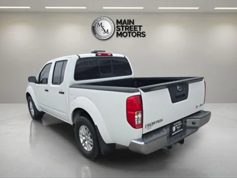 Another view of 2019 Nissan Frontier Crew Cab SV Pickup 4D 5 ft for sale in Portage, IN at Main Street Motors