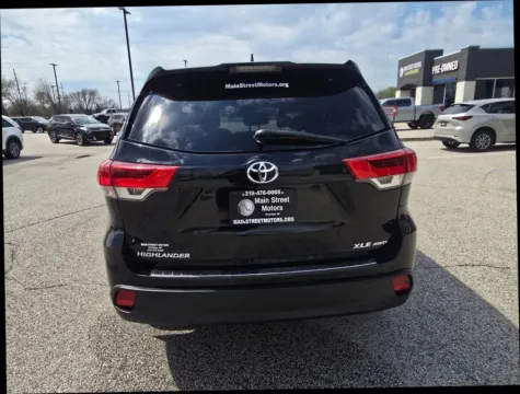 Another view of 2019 Toyota Highlander XLE Sport Utility 4D for sale in Portage, IN at Main Street Motors