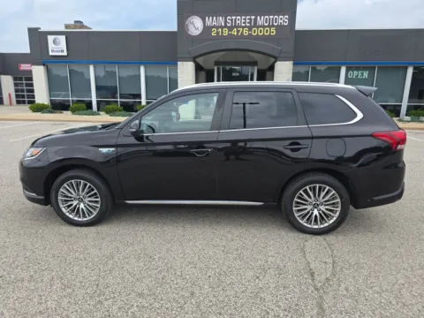 Black 2022 Mitsubishi Outlander PHEV SEL Sport Utility 4D for sale in Portage, IN