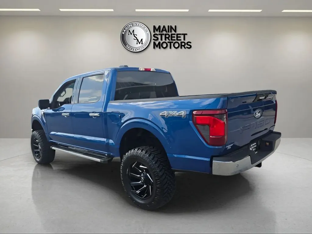 Ford F-150 photo 3
