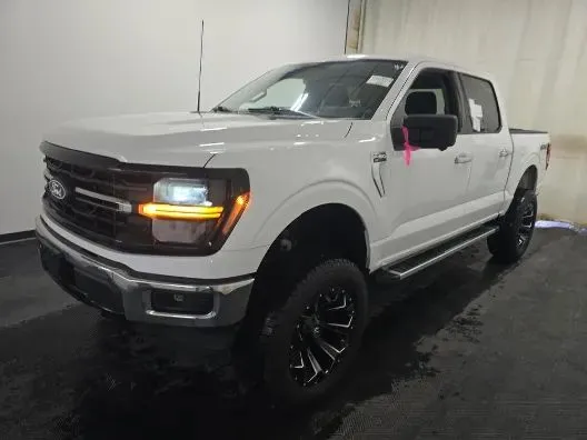 2024 Ford F-150 SuperCrew Cab XLT Pickup 4D 5 1/2 ft for sale in Portage, IN