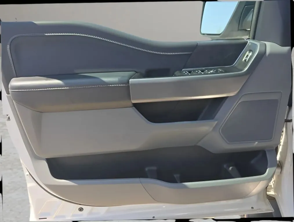 Ford F-150 photo 9