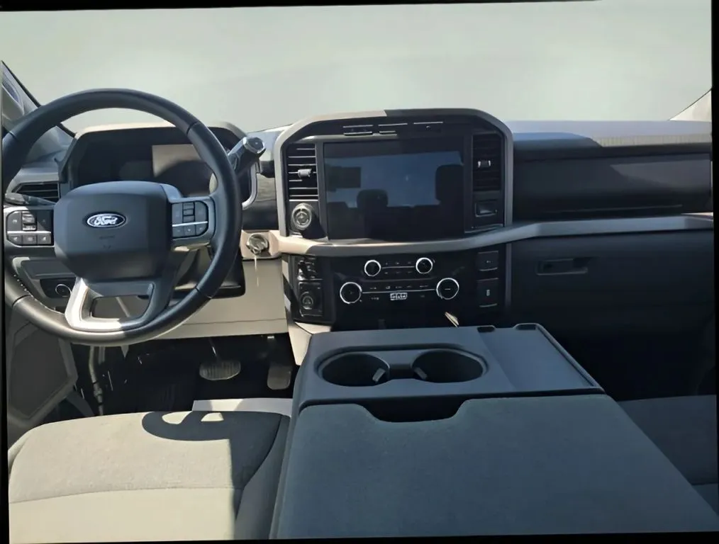 Ford F-150 photo 13