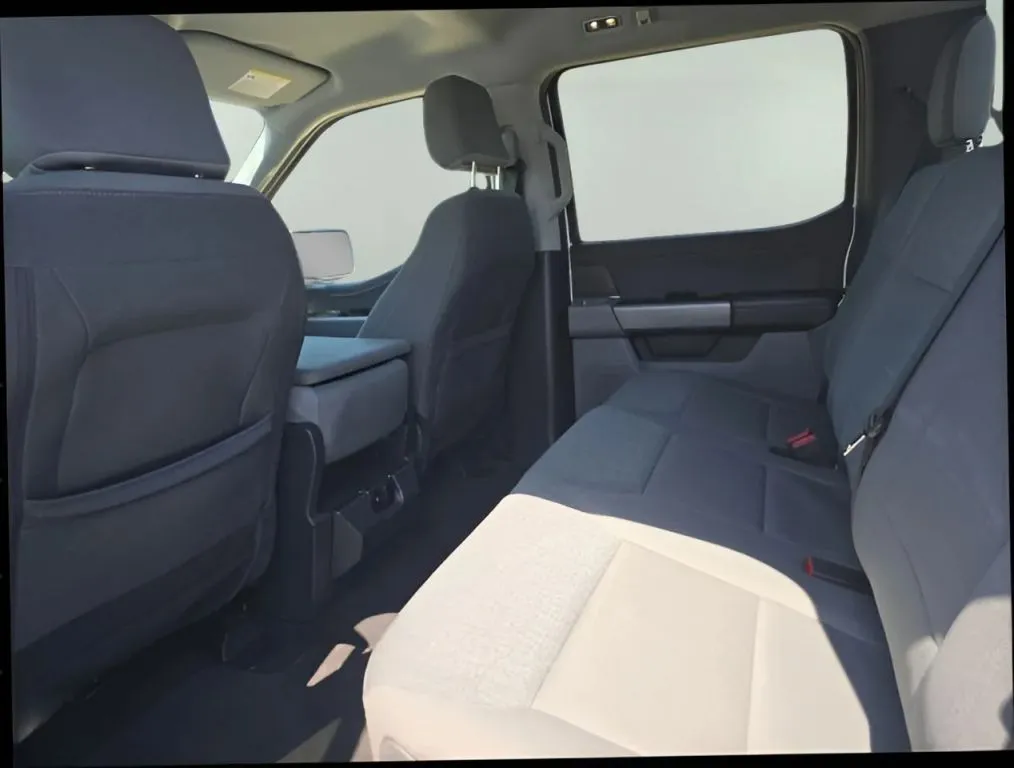 Ford F-150 photo 12