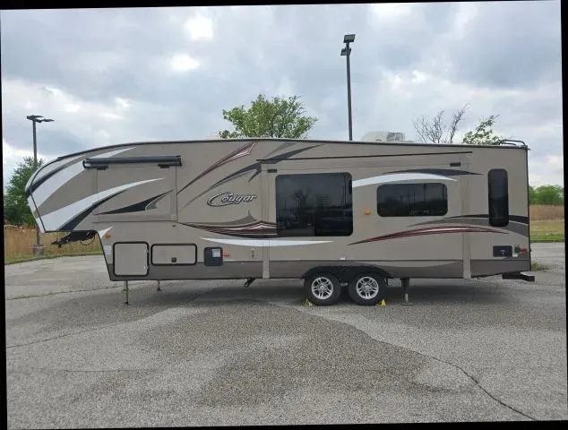 2015 Keystone RV Cougar X-Lite FW 29RLI for sale in Portage, IN