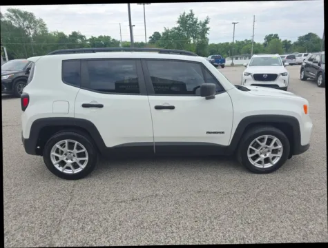 More photos of 2021 Jeep Renegade Sport SUV 4D at Main Street Motors, IN