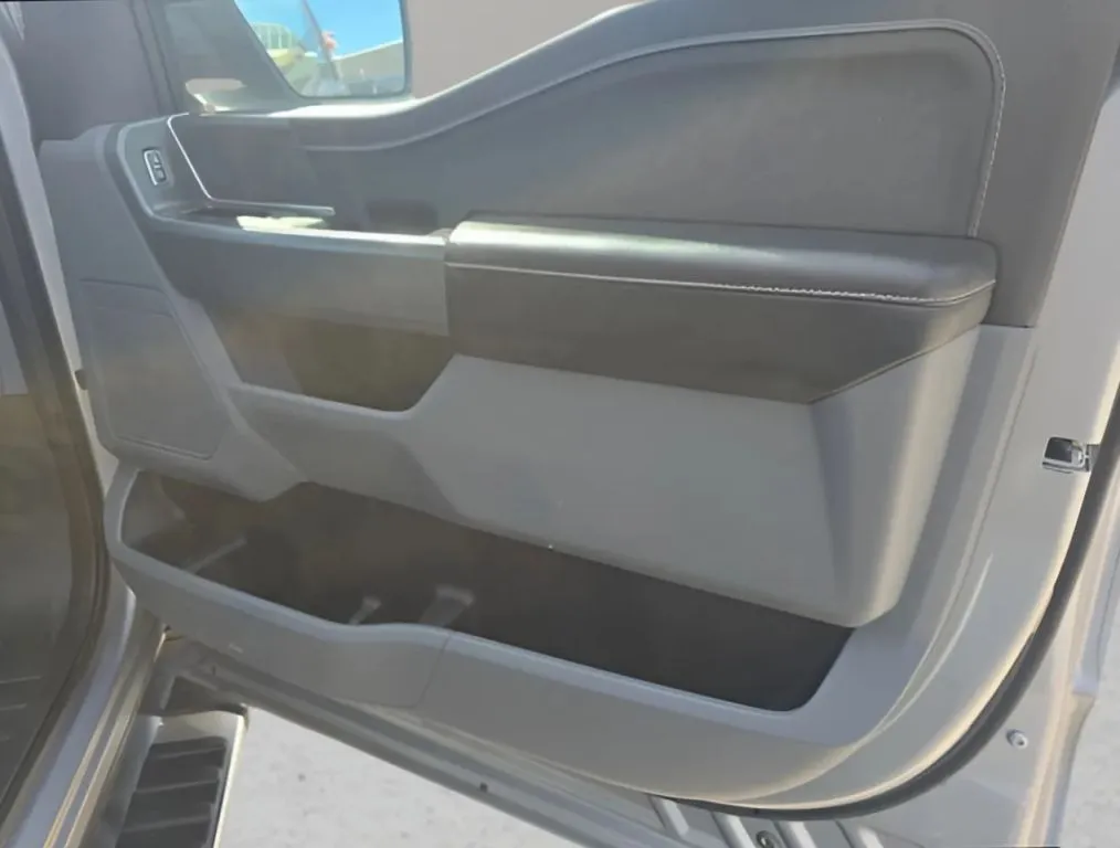 Ford F-150 photo 18