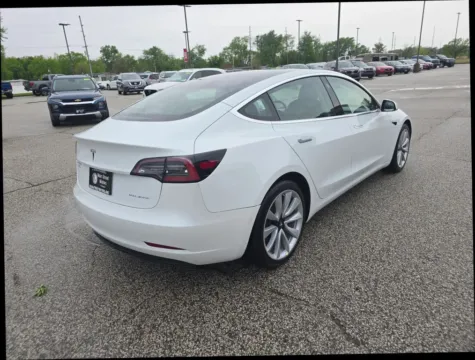 More photos of 2018 Tesla Model 3 Long Range Sedan 4D at Main Street Motors, IN