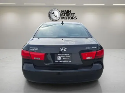 More photos of 2009 Hyundai Sonata GLS Sedan 4D at Main Street Motors, IN