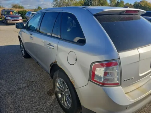 Photos of 2009 Ford Edge SEL Sport Utility 4D for sale in Portage, IN at Main Street Motors