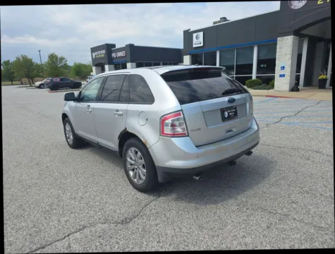 Photos of 2009 Ford Edge SEL Sport Utility 4D for sale in Portage, IN at Main Street Motors