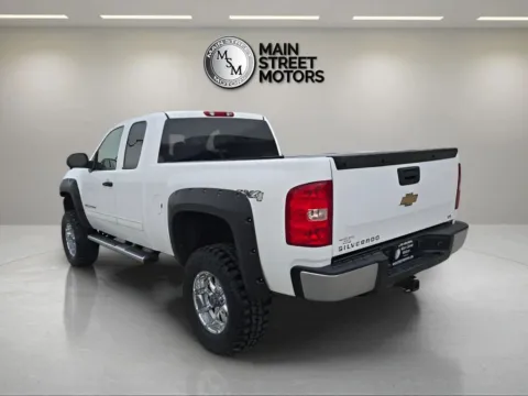 Another view of 2009 Chevrolet Silverado 1500 Extended Cab LS Pickup 4D 6 1/2 ft for sale in Portage, IN at Main Street Motors