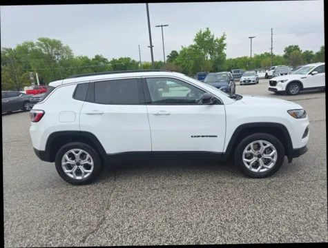 More photos of 2025 Jeep Compass Latitude Sport Utility 4D at Main Street Motors, IN
