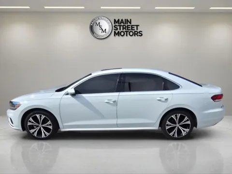 Photos of 2021 Volkswagen Passat SE Sedan 4D for sale in Portage, IN at Main Street Motors
