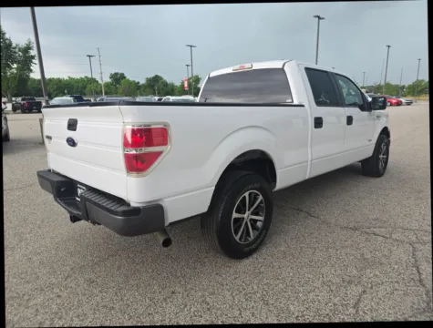 More photos of 2014 Ford F-150 SuperCrew Cab XL Pickup 4D 6 1/2 ft at Main Street Motors, IN