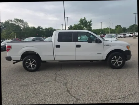 More photos of 2014 Ford F-150 SuperCrew Cab XL Pickup 4D 6 1/2 ft at Main Street Motors, IN