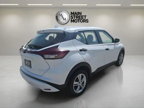 More photos of 2023 Nissan Kicks S Sport Utility 4D at Main Street Motors, IN
