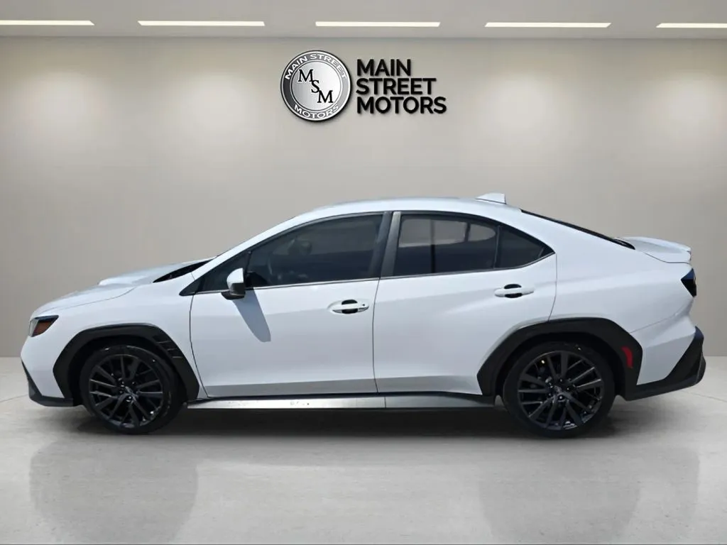 Subaru WRX photo 2