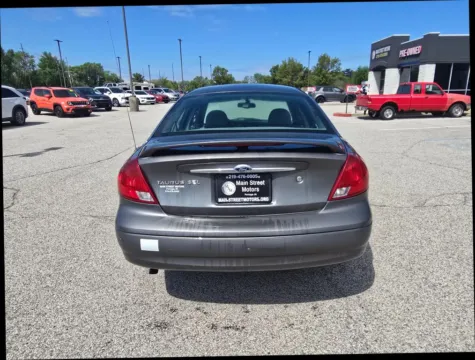Another view of 2003 Ford Taurus SEL Sedan 4D for sale in Portage, IN at Main Street Motors