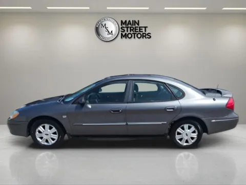 Photos of 2003 Ford Taurus SEL Sedan 4D for sale in Portage, IN at Main Street Motors