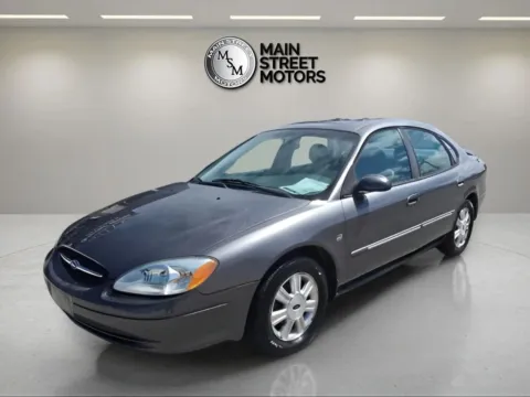 Gray 2003 Ford Taurus SEL Sedan 4D for sale in Portage, IN
