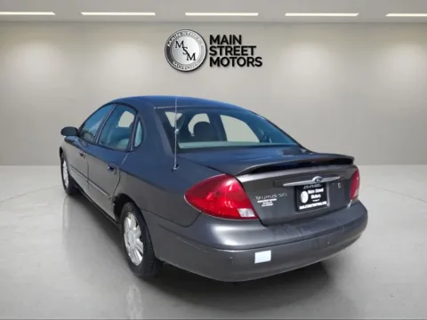 Another view of 2003 Ford Taurus SEL Sedan 4D for sale in Portage, IN at Main Street Motors