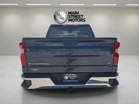 More photos of 2022 Chevrolet Silverado 1500 Limited Crew Cab LT Pickup 4D 5 3/4 ft at Main Street Motors, IN