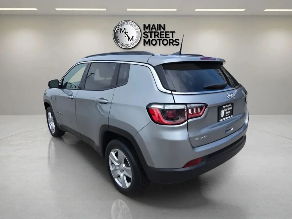 Jeep Compass photo 3