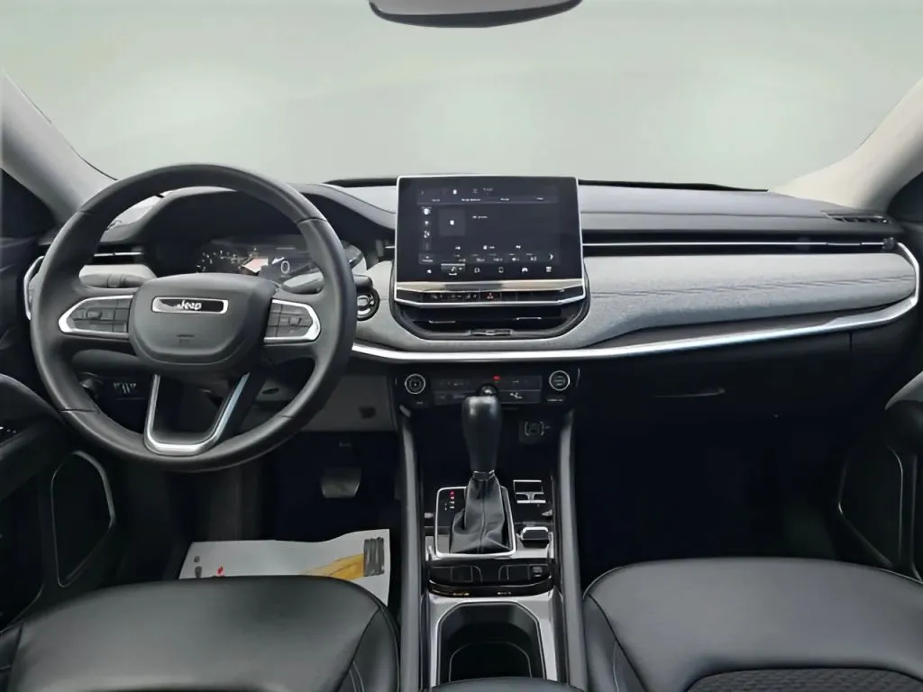 Jeep Compass photo 13