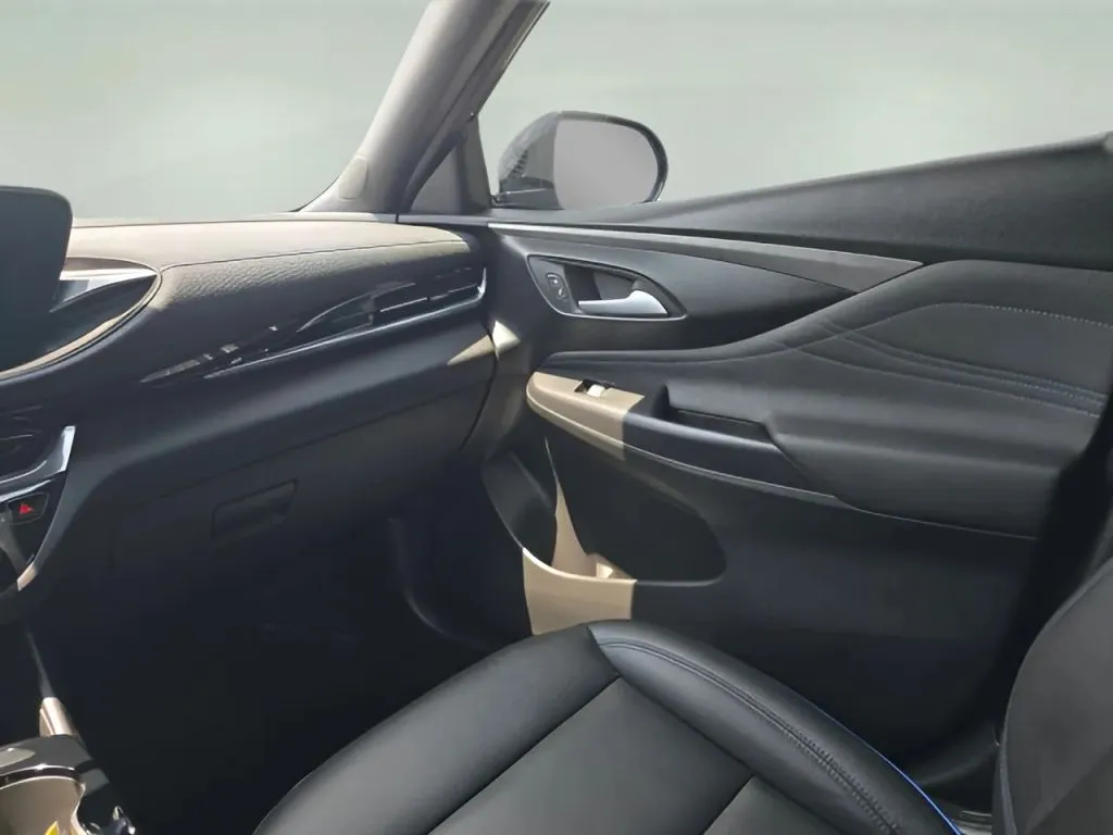 Buick Envista photo 16