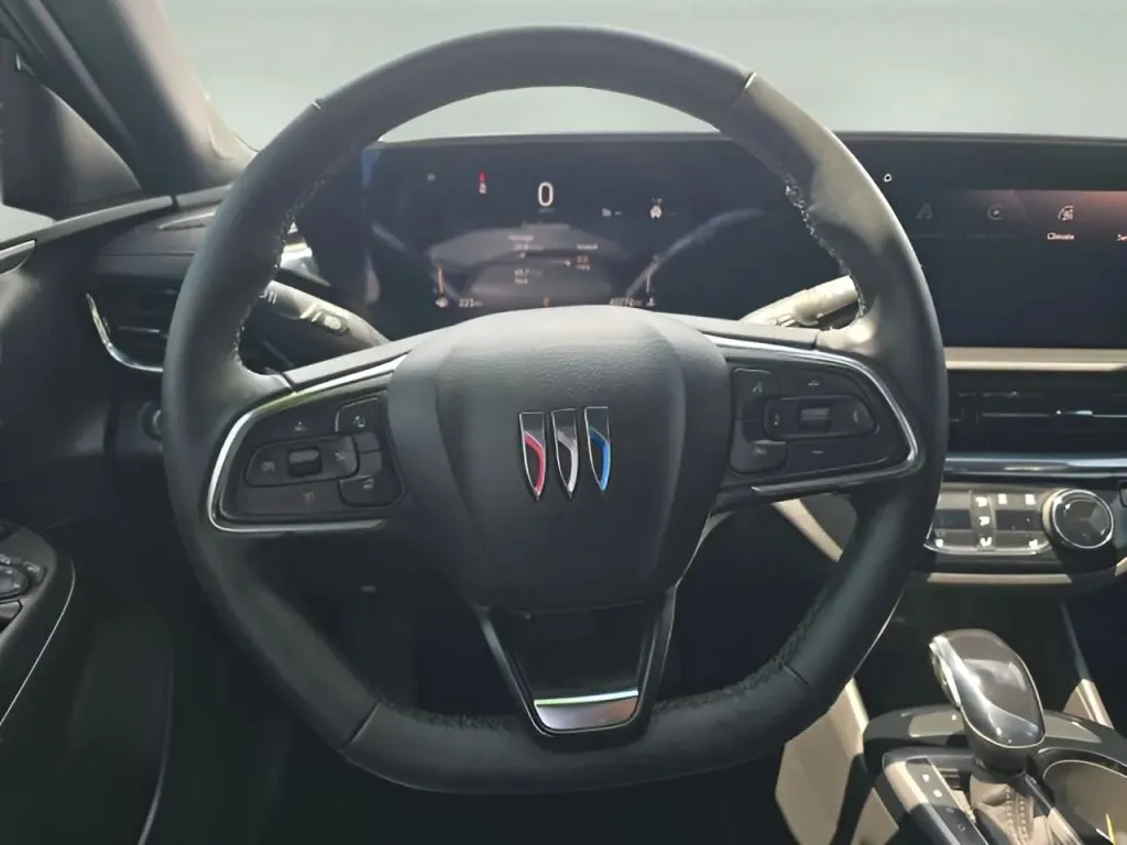 Buick Envista photo 14