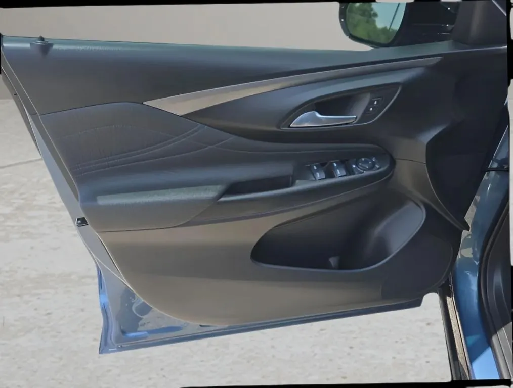 Buick Envista photo 9
