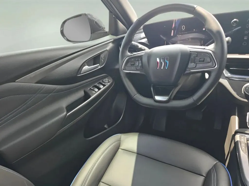 Buick Envista photo 15
