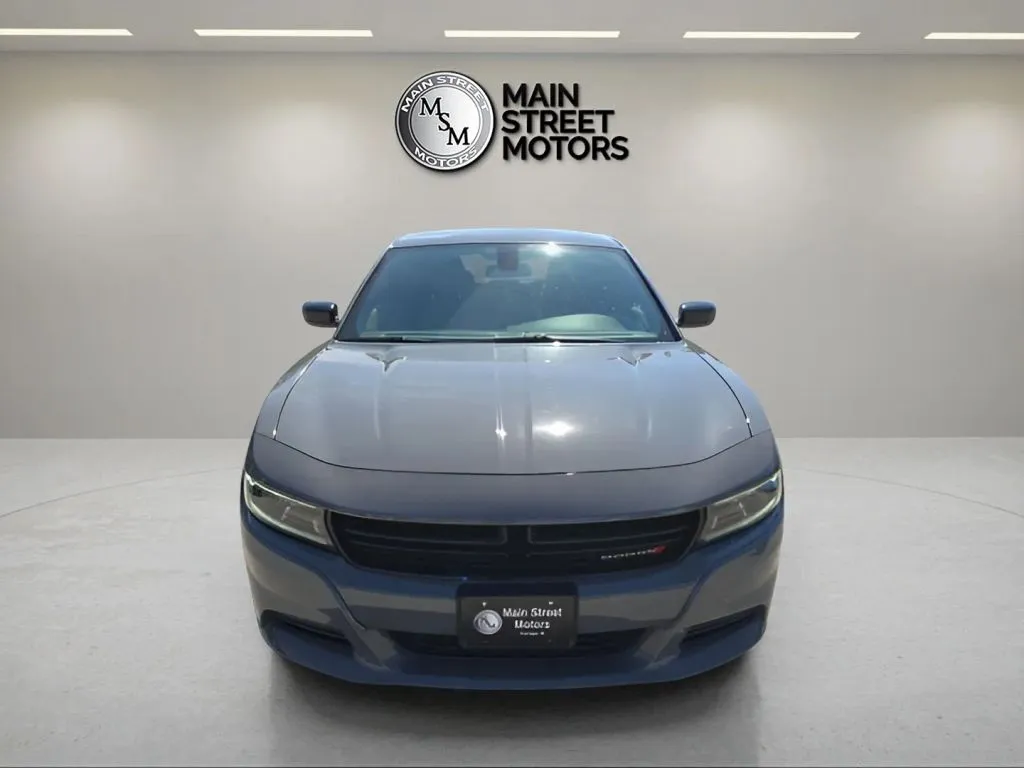 Dodge Charger photo 8